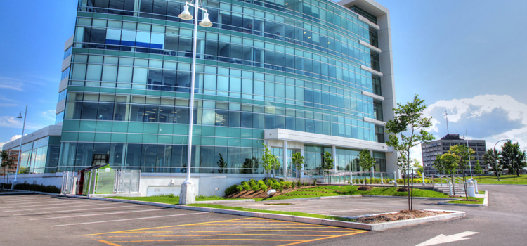 commercial glass door repair Ontario